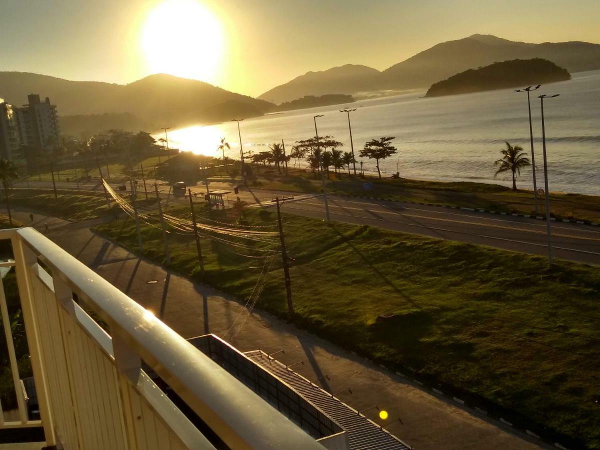 Caraguatatuba De Frente Para O Mar Luaran gambar