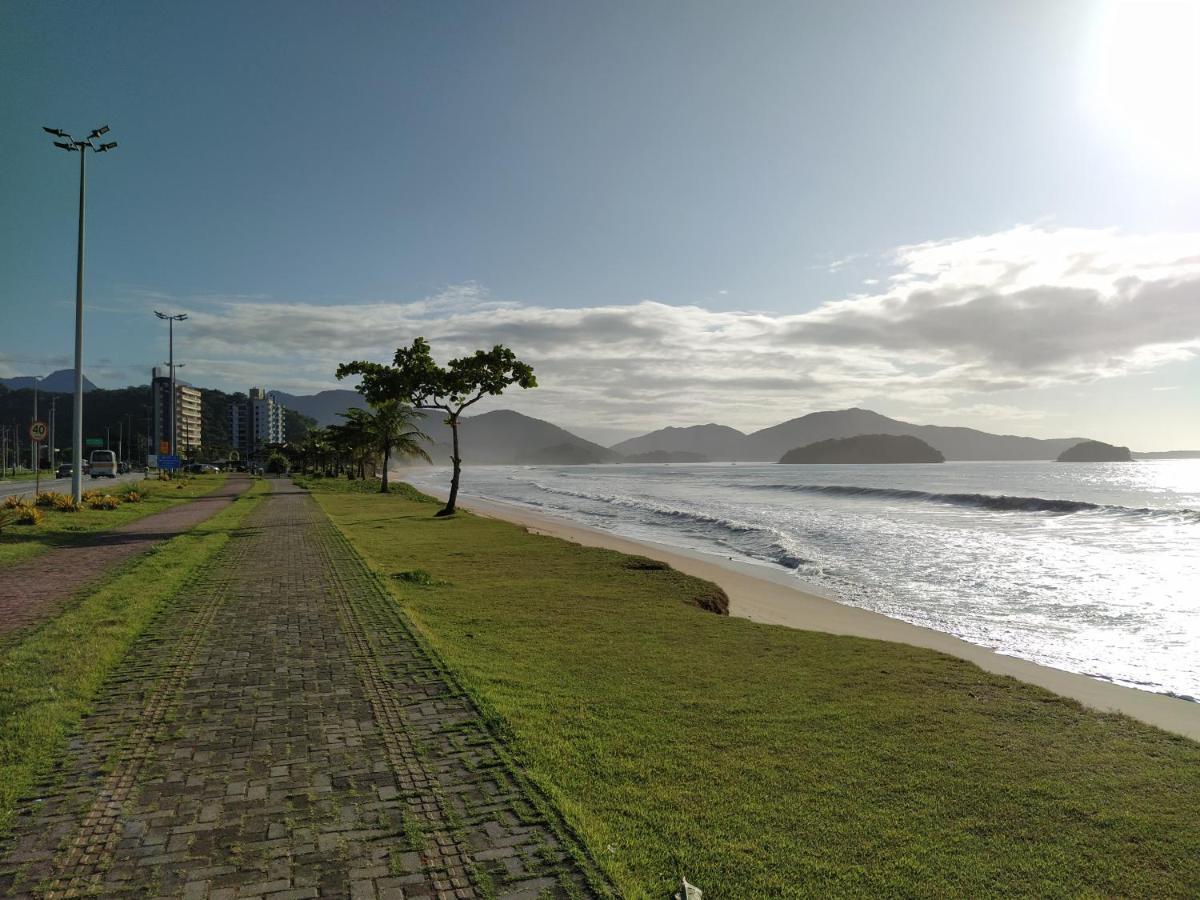 Caraguatatuba De Frente Para O Mar Luaran gambar